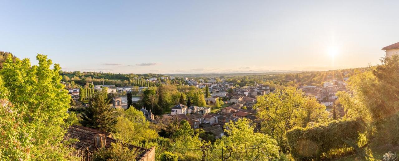 La Maison Perchee Тиерс Екстериор снимка
